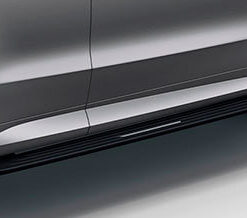 L461 Electrically deployable side steps