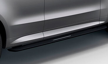 L461 Electrically deployable side steps