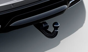 L461 Electrically deployable tow bar