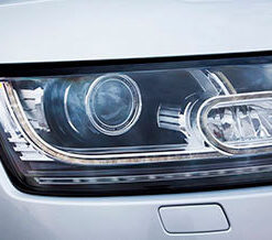 Range Rover 2017 Adaptive Xenon Headlights with LED Signature