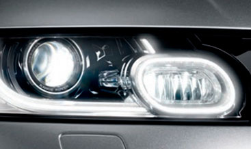 Range Rover 2017 Auto High Beam Assist (AHBA)